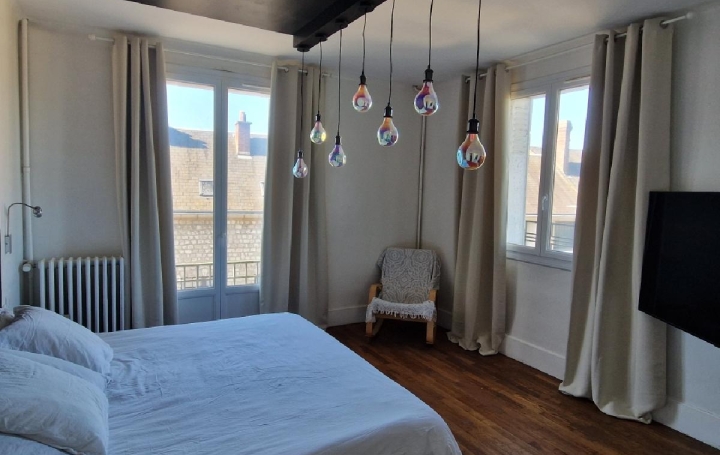 Maison LA LOUPE (28240)  236 m2 357 000 € 