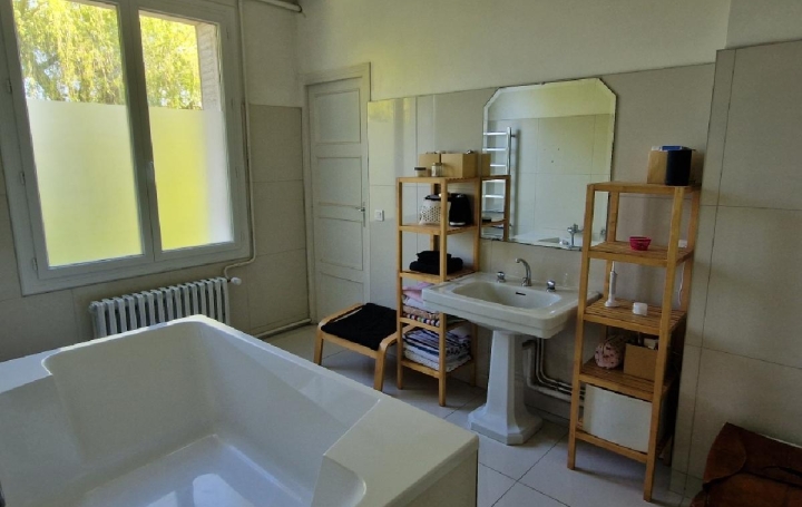 Maison LA LOUPE (28240)  236 m2 357 000 € 