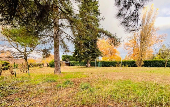 Réseau Immo-diffusion : Terrain  SAINT-GALMIER   210 000 € 