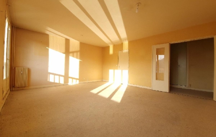 3 Pièces CREIL (60100)  85 m2 170 000 € 