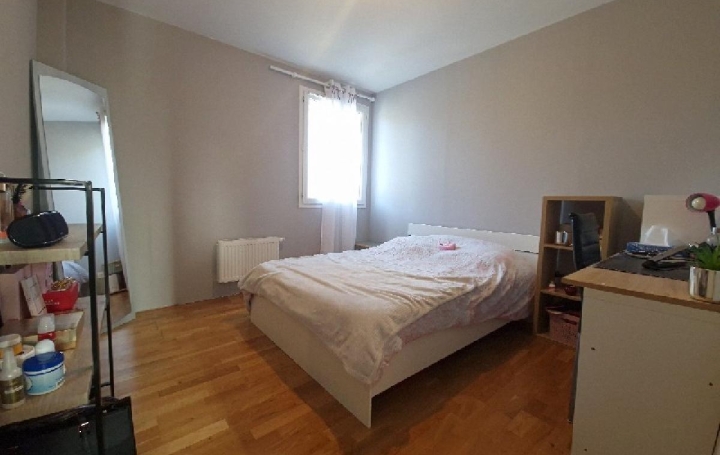 Maison MOGNEVILLE (60140)  102 m2 270 000 € 