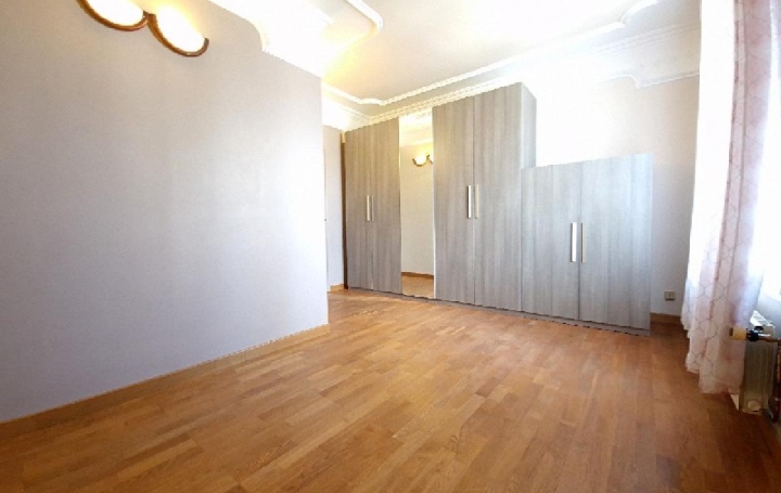 Maison NOGENT-SUR-OISE (60180)  91 m2 235 000 € 