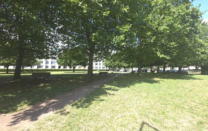 2 Pièces CREIL (60100)  38 m2 59 000 € 