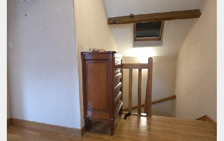 Maison NOGENT-SUR-OISE (60180)  105 m2 230 000 € 