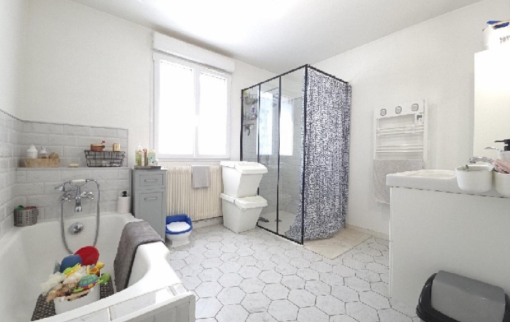 Maison NOGENT-SUR-OISE (60180)  110 m2 245 000 € 