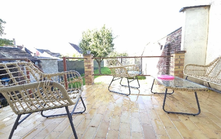 Maison NOGENT-SUR-OISE (60180)  110 m2 245 000 € 