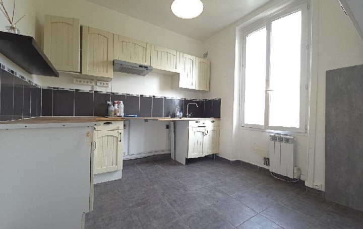 Maison CREIL (60100)  71 m2 159 000 € 