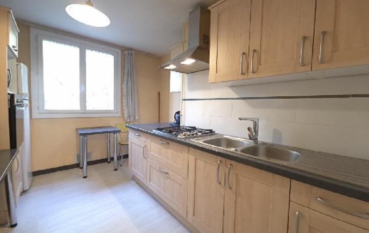 4 Pièces CREIL (60100)  83 m2 110 000 € 