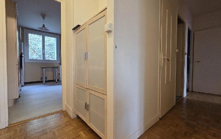 4 Pièces CREIL (60100)  83 m2 110 000 € 