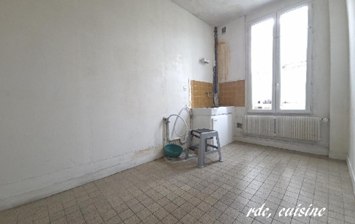 Immeuble NOGENT-SUR-OISE (60180)  77 m2 152 500 € 