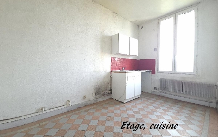 Immeuble NOGENT-SUR-OISE (60180)  77 m2 152 500 € 