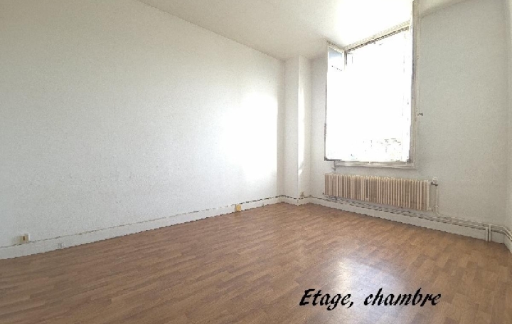 Immeuble NOGENT-SUR-OISE (60180)  77 m2 152 500 € 