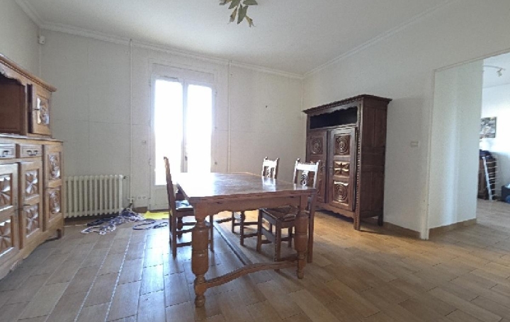 Parking NOGENT-SUR-OISE (60180)  133 m2 230 000 € 