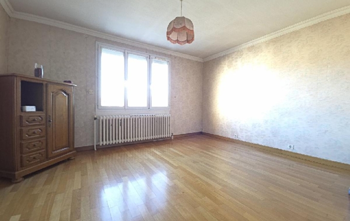 Parking NOGENT-SUR-OISE (60180)  133 m2 230 000 € 