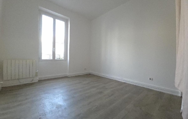 1 Pièce CREIL (60100)  19 m2 61 000 € 