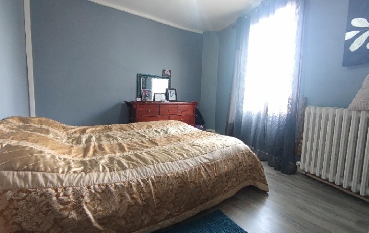 Maison CREIL (60100)  70 m2 163 000 € 