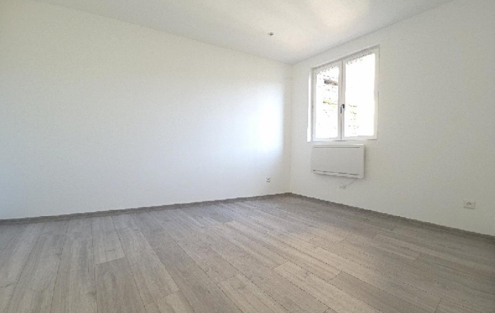 Maison NOGENT-SUR-OISE (60180)  50 m2 142 000 € 