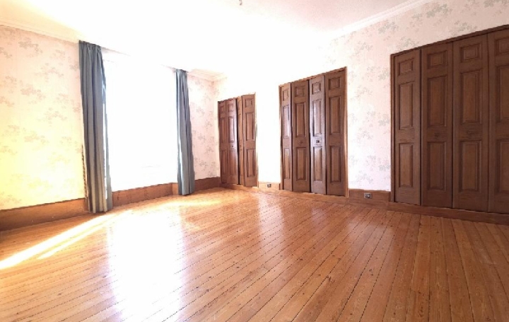 Maison CREIL (60100)  147 m2 269 000 € 