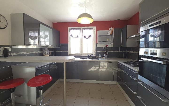 Maison NOGENT-SUR-OISE (60180)  106 m2 230 000 € 