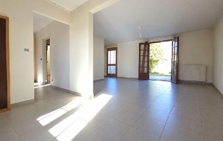 Maison NOGENT-SUR-OISE (60180)  106 m2 230 000 € 