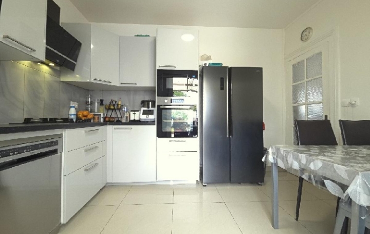 Maison NOGENT-SUR-OISE (60180)  102 m2 189 000 € 