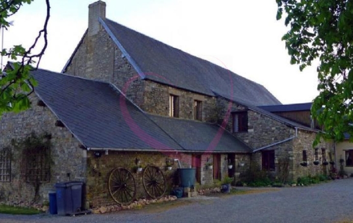 Domaine SOULEUVRE-EN-BOCAGE (14350)  600 m2 282 000 € 