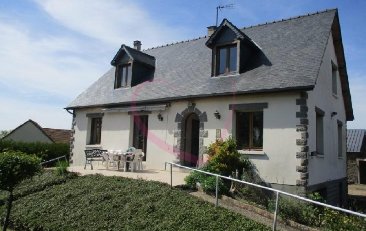 Réseau Immo-diffusion : Maison  VIRE  144 m2 239 200 € 