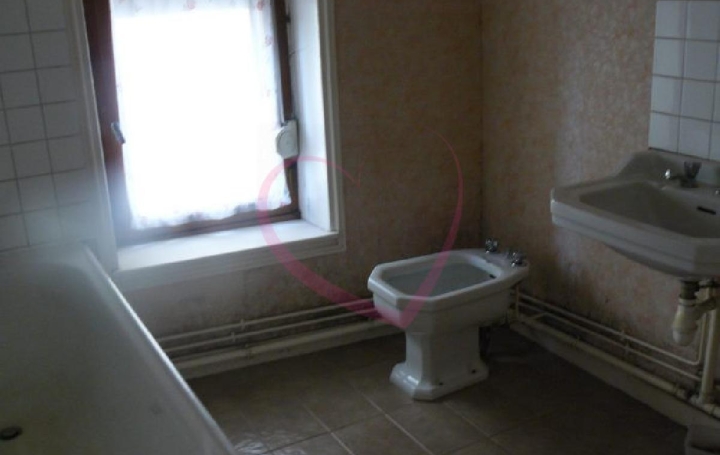 Maison SOULEUVRE-EN-BOCAGE (14350)  140 m2 101 000 € 