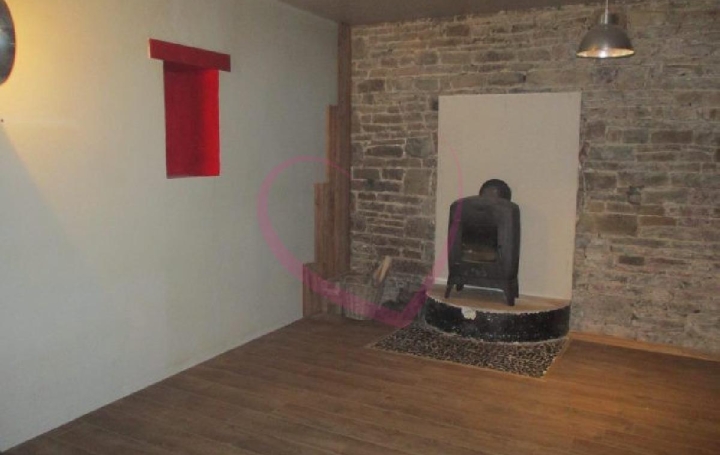 Maison LA FERRIERE-HARANG (14350)  82 m2 108 000 € 