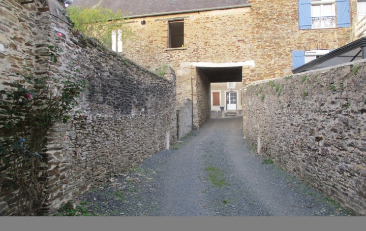 Maison / Villa BALLEROY (14490) 110 m<sup>2</sup> 162 000 € 