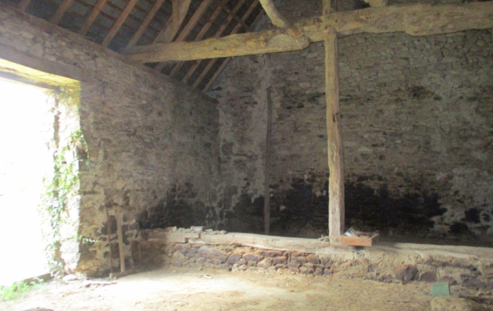 Maison SAINT-MARTIN-DES-BESACES (14350)  73 m2 69 500 € 