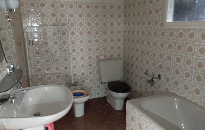 Maison SAINTE-MARIE-LAUMONT (14350)  450 m2 138 000 € 