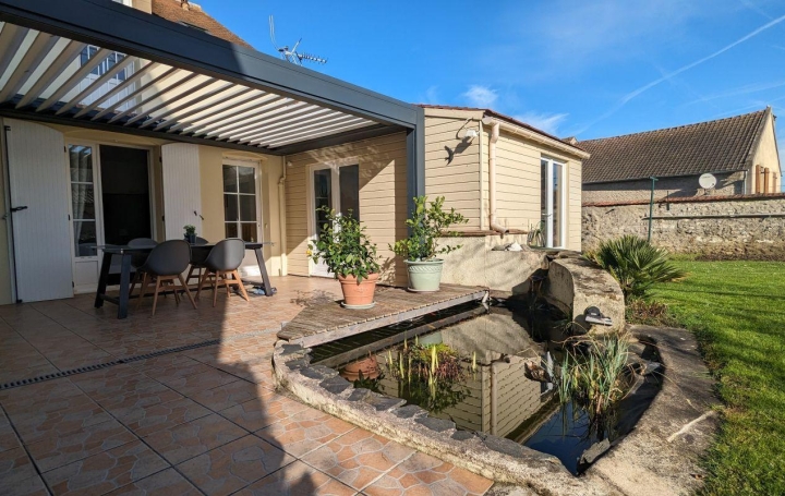 Maison BUCHELAY (78200)  151 m2 383 000 € 