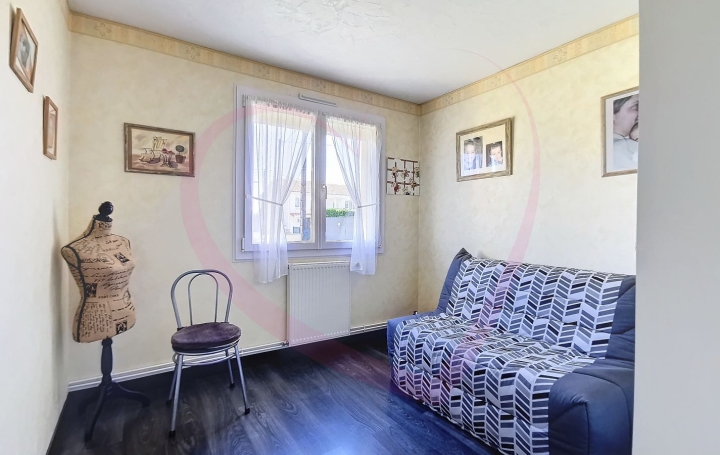 Maison SAINT-LAURENT-DES-AUTELS (49270)  134 m2 279 000 € 