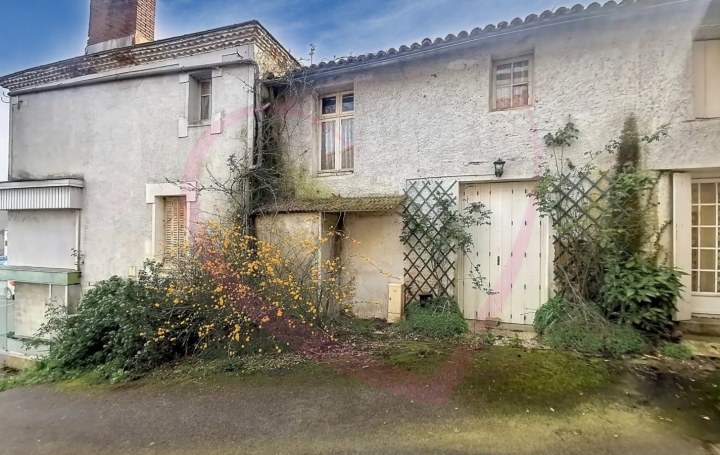 Maison / Villa BEAUPREAU-EN-MAUGES (49600) 155 m<sup>2</sup> 85 000 € 