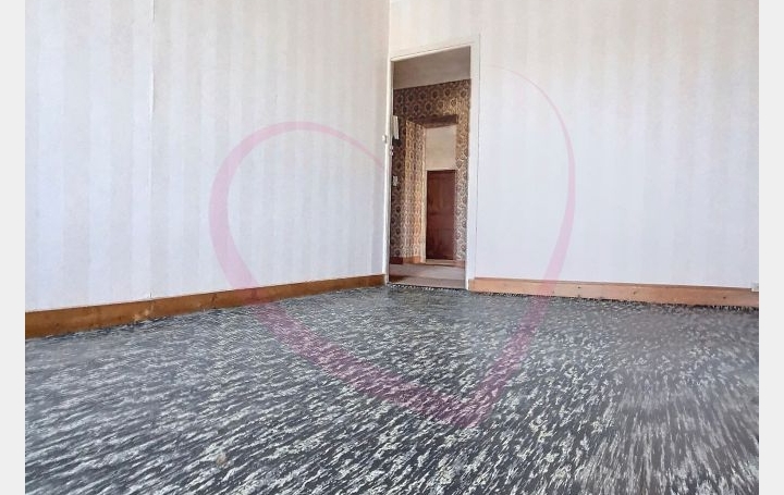 Maison BEAUPREAU-EN-MAUGES (49600)  155 m2 85 000 € 