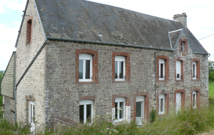 Maison / Villa CARVILLE (14350) 105 m<sup>2</sup> 137 000 € 