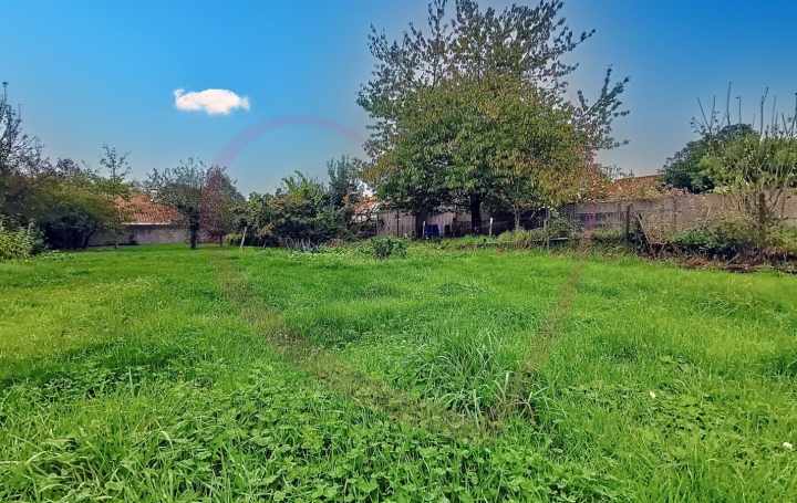 Maison VILLEDIEU-LA-BLOUERE (49450)  87 m2 179 900 € 