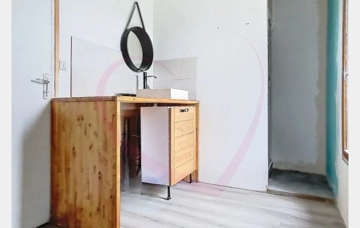 Maison VILLEDIEU-LA-BLOUERE (49450)  87 m2 179 900 € 