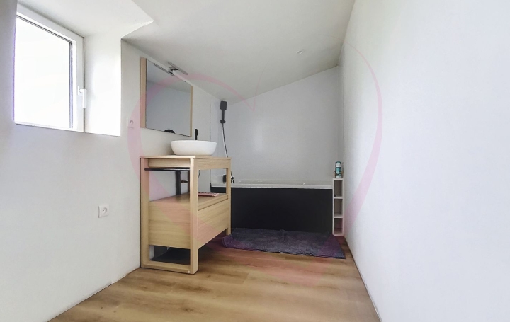 Maison LE LOROUX-BOTTEREAU (44430)  186 m2 325 000 € 