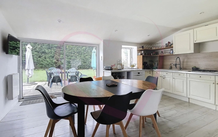 Maison LE LOROUX-BOTTEREAU (44430)  186 m2 325 000 € 