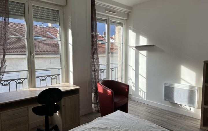 3 Pièces SAINT-ETIENNE (42000)  60 m2 580 € 