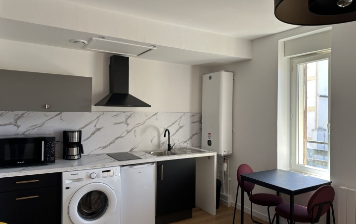 Studio SAINT-ETIENNE (42100)  27 m2 500 € 