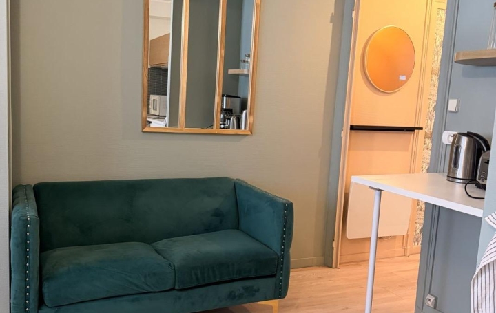 Studio SAINT-ETIENNE (42000)  27 m2 0 € 