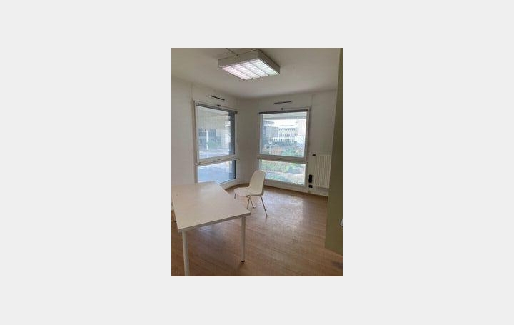 4 Pièces SAINT-ETIENNE (42100)  105 m2 54 000 € 