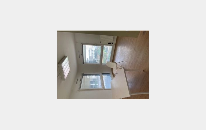 4 Pièces SAINT-ETIENNE (42100)  105 m2 54 000 € 