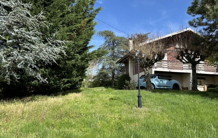 Réseau Immo-diffusion : Maison  SAINT-BONNET-LES-OULES  102 m2 355 000 € 