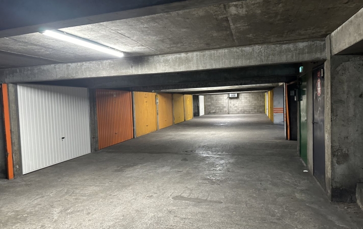 Réseau Immo-diffusion : Garage  SAINT-ETIENNE  13 m2 11 500 € 