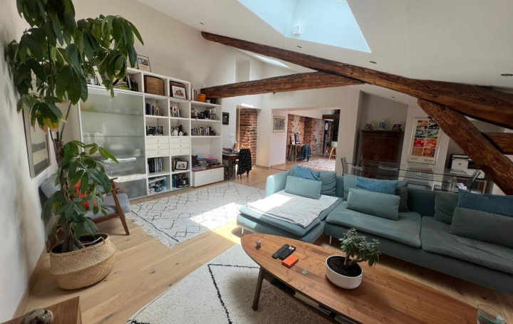 6 Pièces SAINT-ETIENNE (42000)  149 m2 345 000 € 