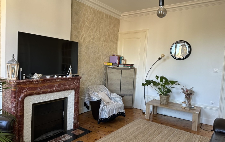5 Pièces SAINT-ETIENNE (42000)  129 m2 169 000 € 
